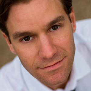 Straddling the footlights