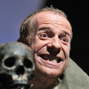 Review: Hamlet, Royal Shakespeare Theatre ✭✭✭✭✭